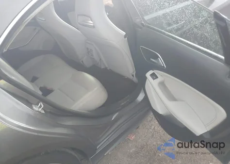 2015 Mercedes-Benz Cla 250 из США, поврежденный, VIN WDDSJ4EBXFN268398